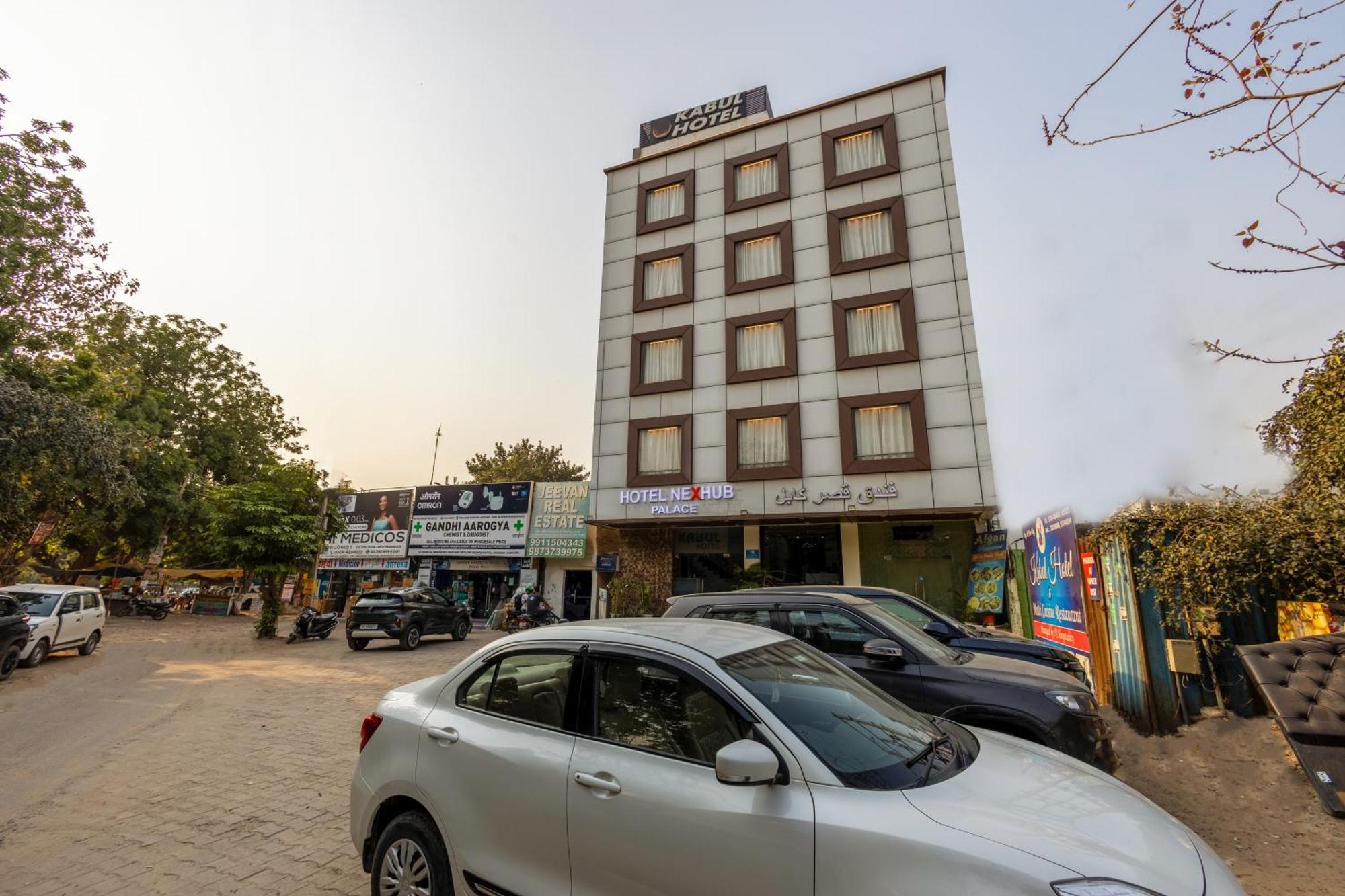 Kabul Hotel By Nexhub Palace - Medanta Gurgaon Bagian luar foto
