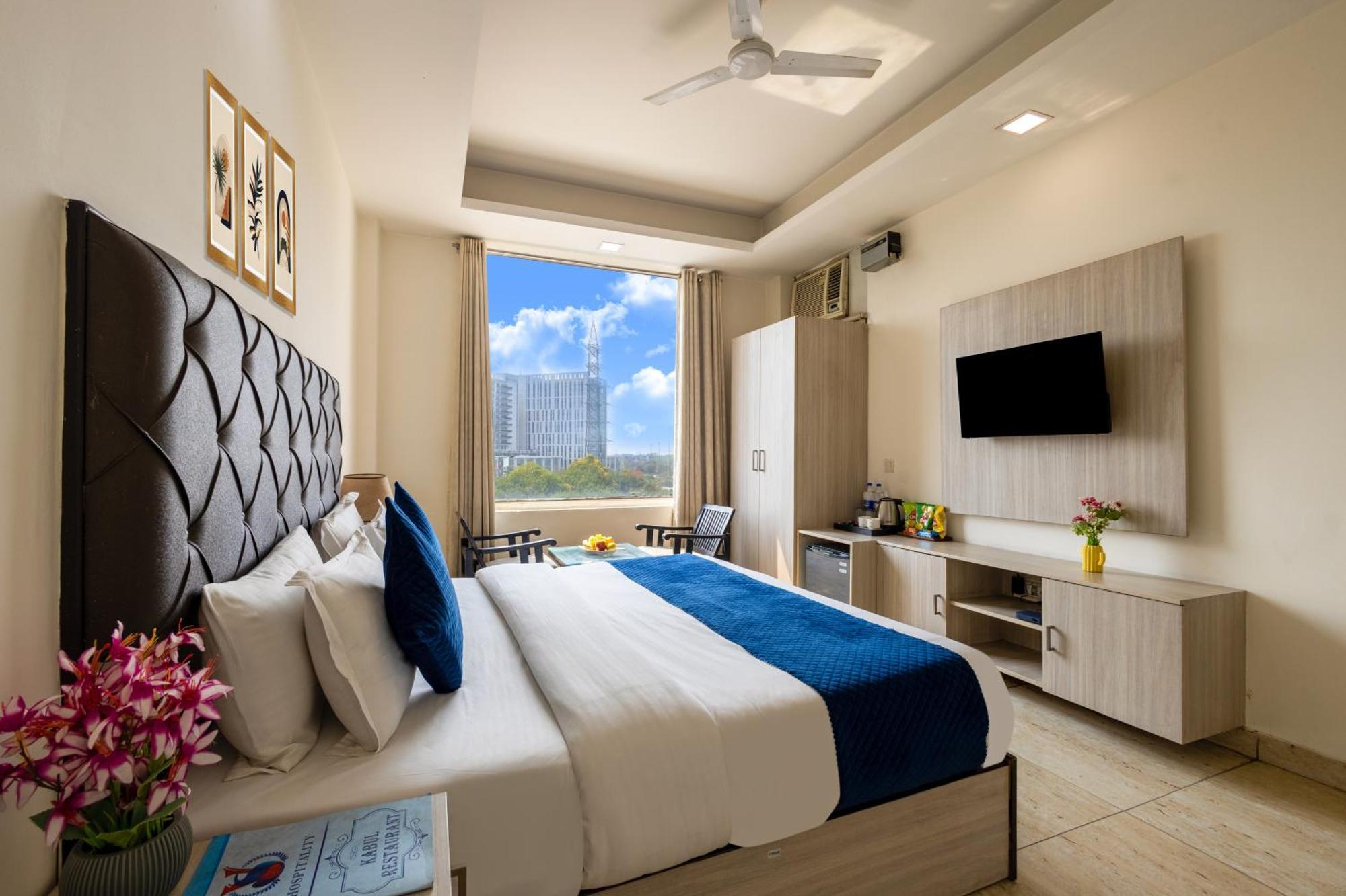 Kabul Hotel By Nexhub Palace - Medanta Gurgaon Bagian luar foto