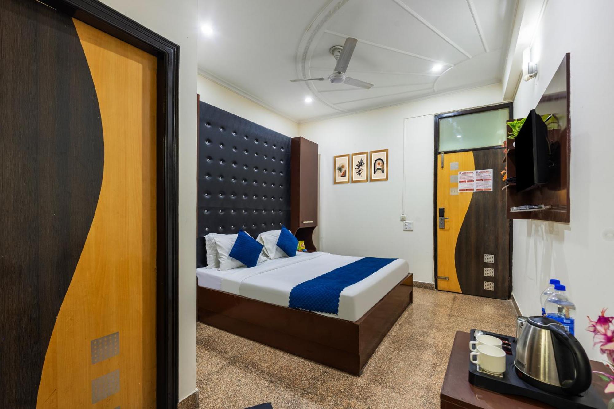 Kabul Hotel By Nexhub Palace - Medanta Gurgaon Bagian luar foto