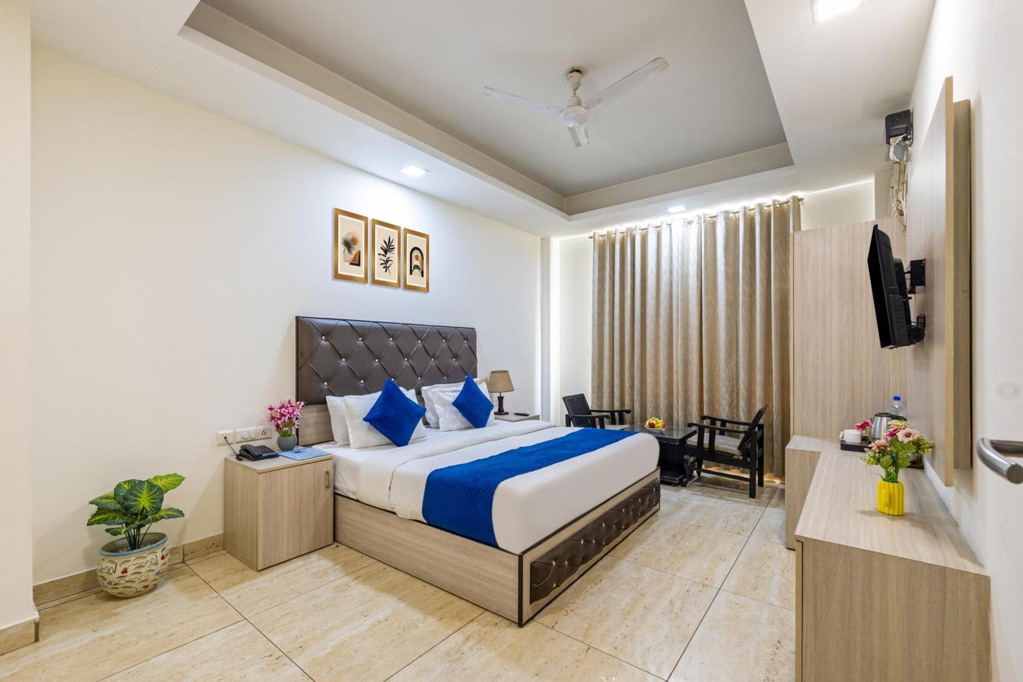 Kabul Hotel By Nexhub Palace - Medanta Gurgaon Bagian luar foto