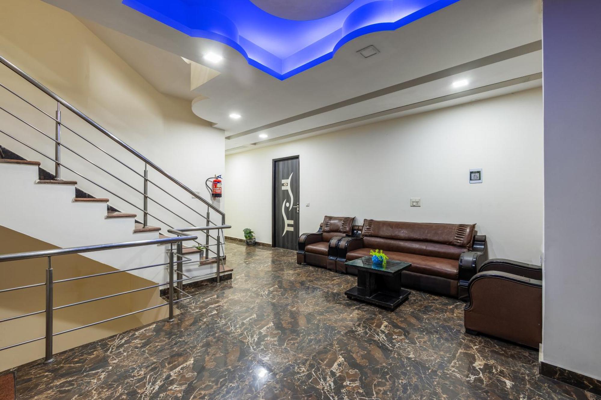 Kabul Hotel By Nexhub Palace - Medanta Gurgaon Bagian luar foto
