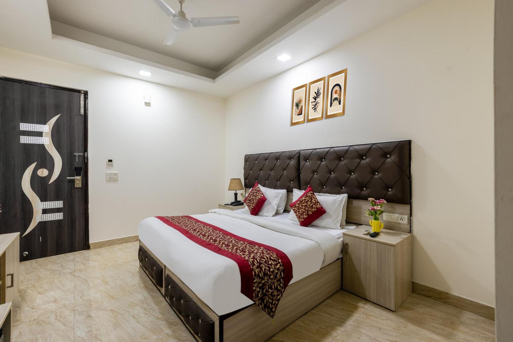 Kabul Hotel By Nexhub Palace - Medanta Gurgaon Bagian luar foto