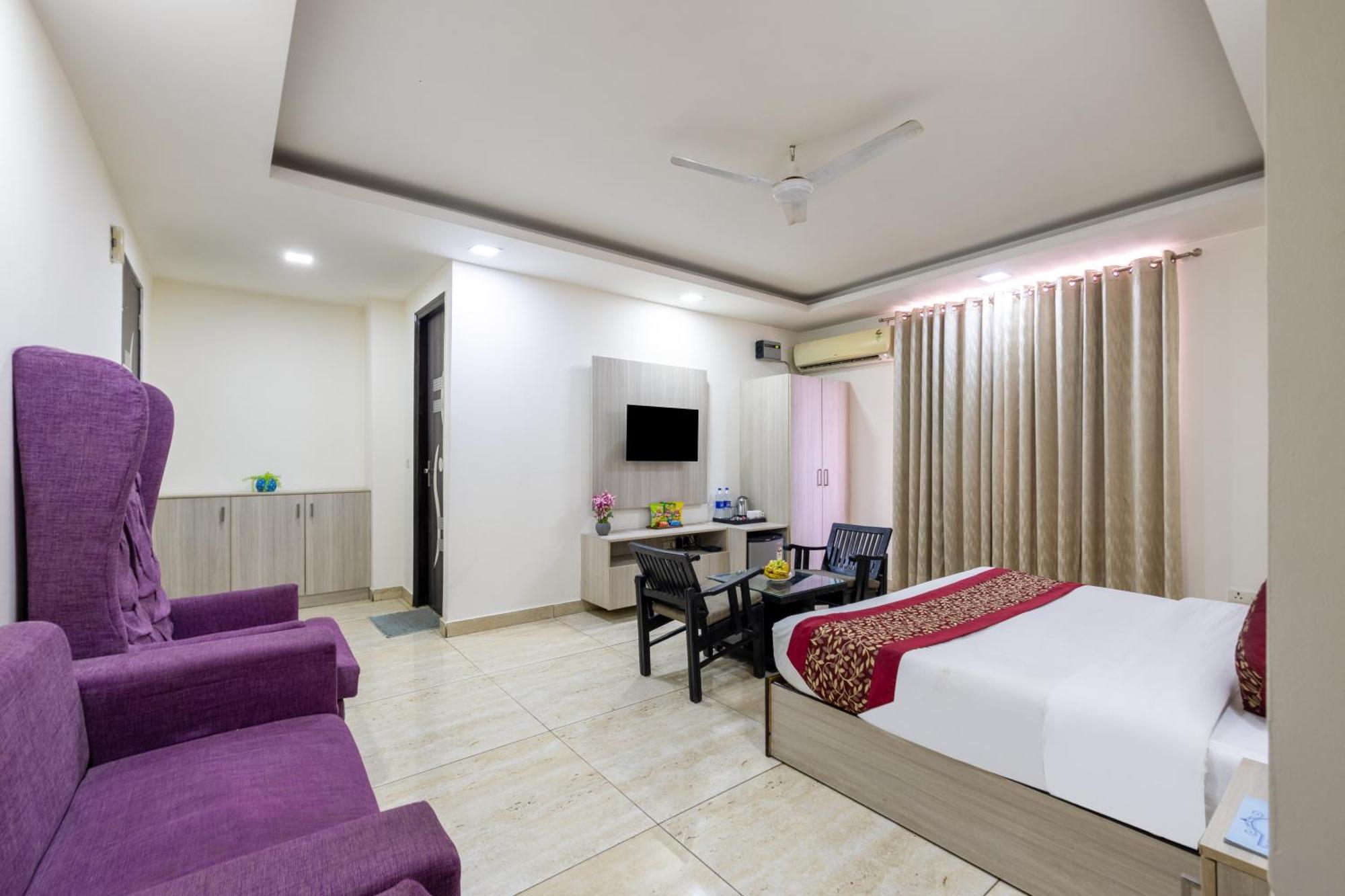Kabul Hotel By Nexhub Palace - Medanta Gurgaon Bagian luar foto